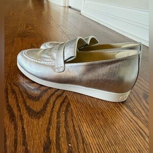 Sarah Flint Metallic Silver Leather Loafers